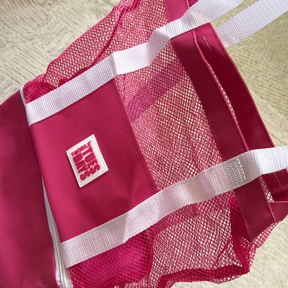 Brand new collectible T-Mobile Tuesdays insulated cooler mesh bag shopping tote - Picture 10 of 16